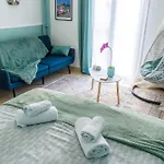 Vespahome Апартаменты Кавала